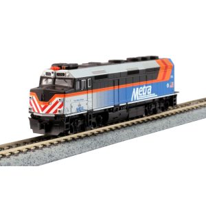 Kato N F40PH Chicago Metra "New Scheme" "Fox River Grove" w/ DCC