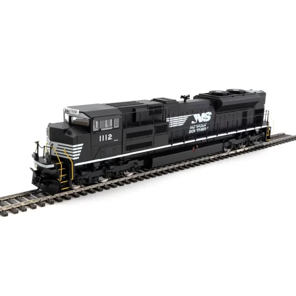 Walthers Mainline HO SD70ACe Norfolk Southern "Horsehead" - Image 2