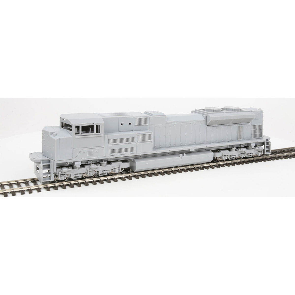Walthers Mainline HO SD70ACe Undecorated (Low Headlight) Spring Creek Model Trains