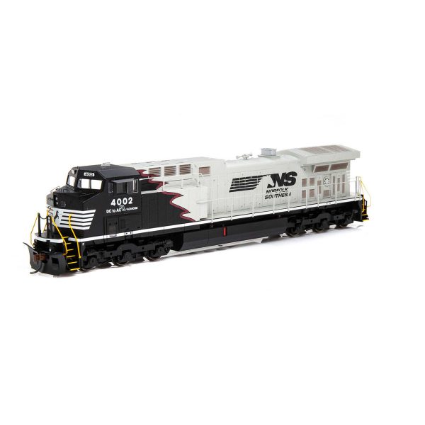 Athearn Roundhouse HO AC4400CW Norfolk Southern "Black & Red Mane"