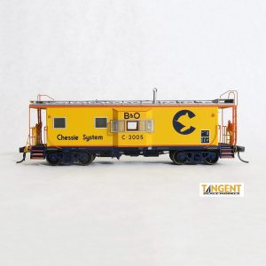 Tangent HO ICC I-18 Steel Bay Window Caboose Chessie System B&O "Raceland Repaint 1981+" w/ Lights