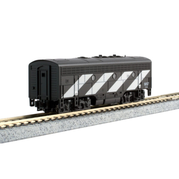 Kato N F7A & B Canadian National "Sergeant Stripes" w/ DCC & Sound - Image 2