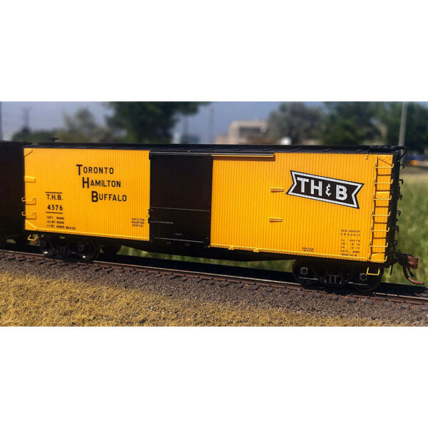 Rapido HO 40' USRA Double-Sheathed Wood Box Car Toronto Hamilton & Buffalo "Yellow"