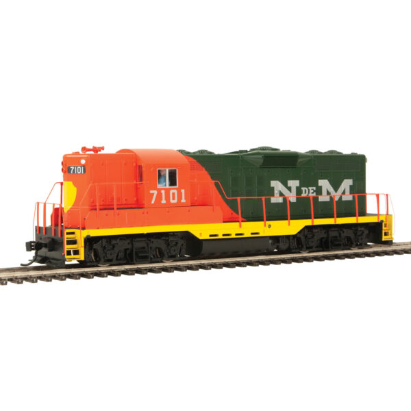 Walthers Mainline HO GP9 Phase II Ferrocarriles Nacionales de Mexico w/ DCC & Sound