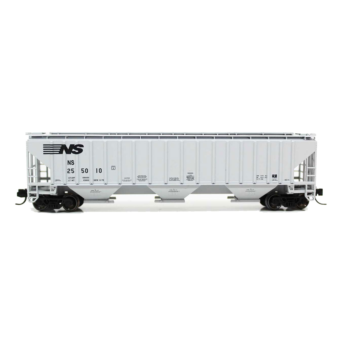 Fox Valley Models N PS 4750 3Bay Covered Hopper Norfolk Southern
