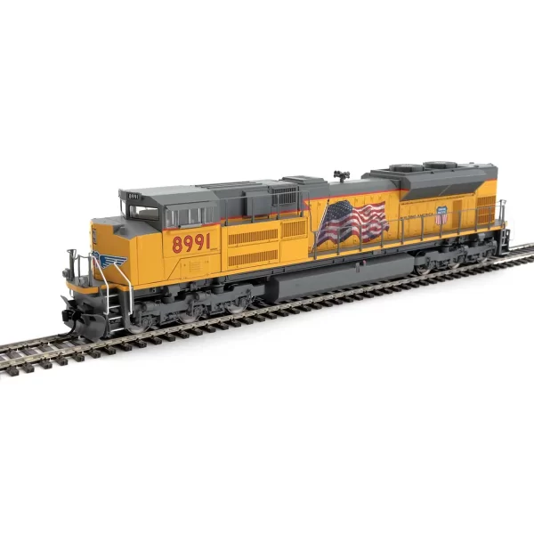 Walthers Mainline HO SD70ACe Union Pacific "Yellow Sill Stripe & Low Headlight" w/ DCC & Sound