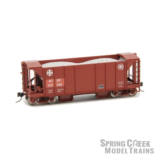 Spring Creek Exclusive HO Bowser 70 Ton 2 Bay Ballast Hopper with Side Chutes Santa Fe "Quality Logo, Patched" - Image 2