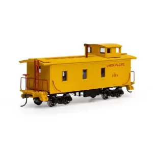 Athearn Roundhouse HO 30' 3 Window Caboose Union Pacific "Yellow"