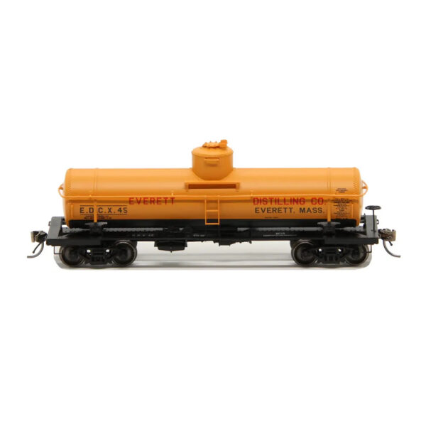 Intermountain HO 8,000 Gallon Riveted Tank Car Everett Distilling "EDCX"