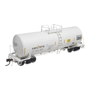 Atlas HO 17,600 Gallon Tank Car Univar Canada