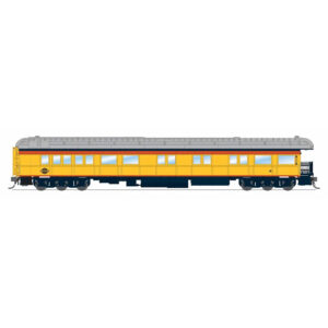 Broadway Limited HO Heavyweight Observation Car Chessie Steam Special #18